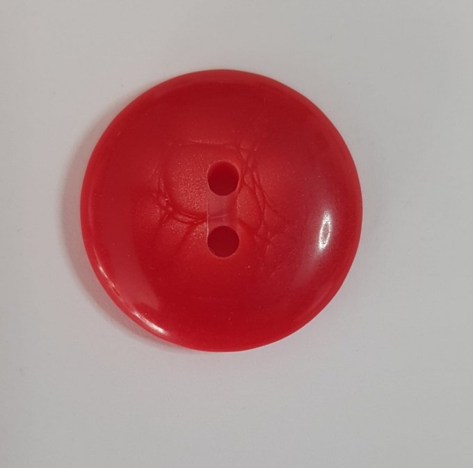 Boutons rond 22mm en acrylique  rouge cerise marbré 