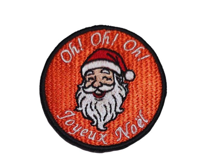 Ecusson brodé Le pére noël qui s'accroche 