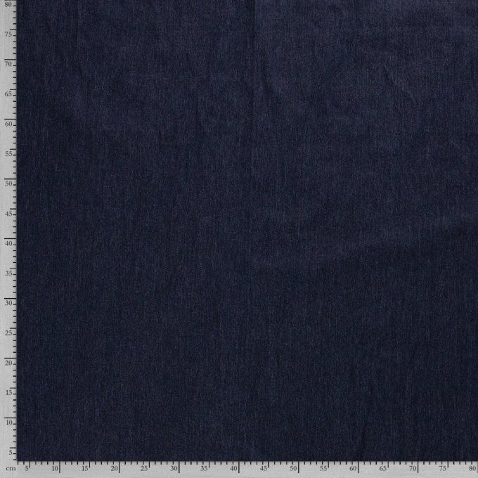 Coupon de tissu en jean stretch bleu foncé