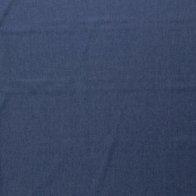 Coupon de tissu en jean fluide bleu foncé